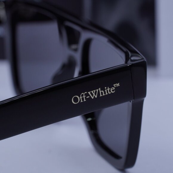 Off-White OERI133 SPRINGFIELD 1307 Square Sunglasses – Black/Dark Grey main image 6